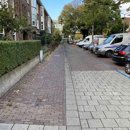 Haagshuisje- Eigen Appartement, Dichtbij Alles, Stijlvol Voorburg Exterior photo